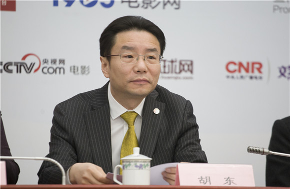 胡东.jpg