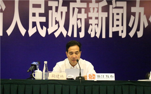 鞠 建 林.jpg