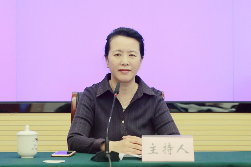 1496316923404016102.jpg 辽宁省人民政府新闻办公室外宣新闻处调研员王易红.jpg